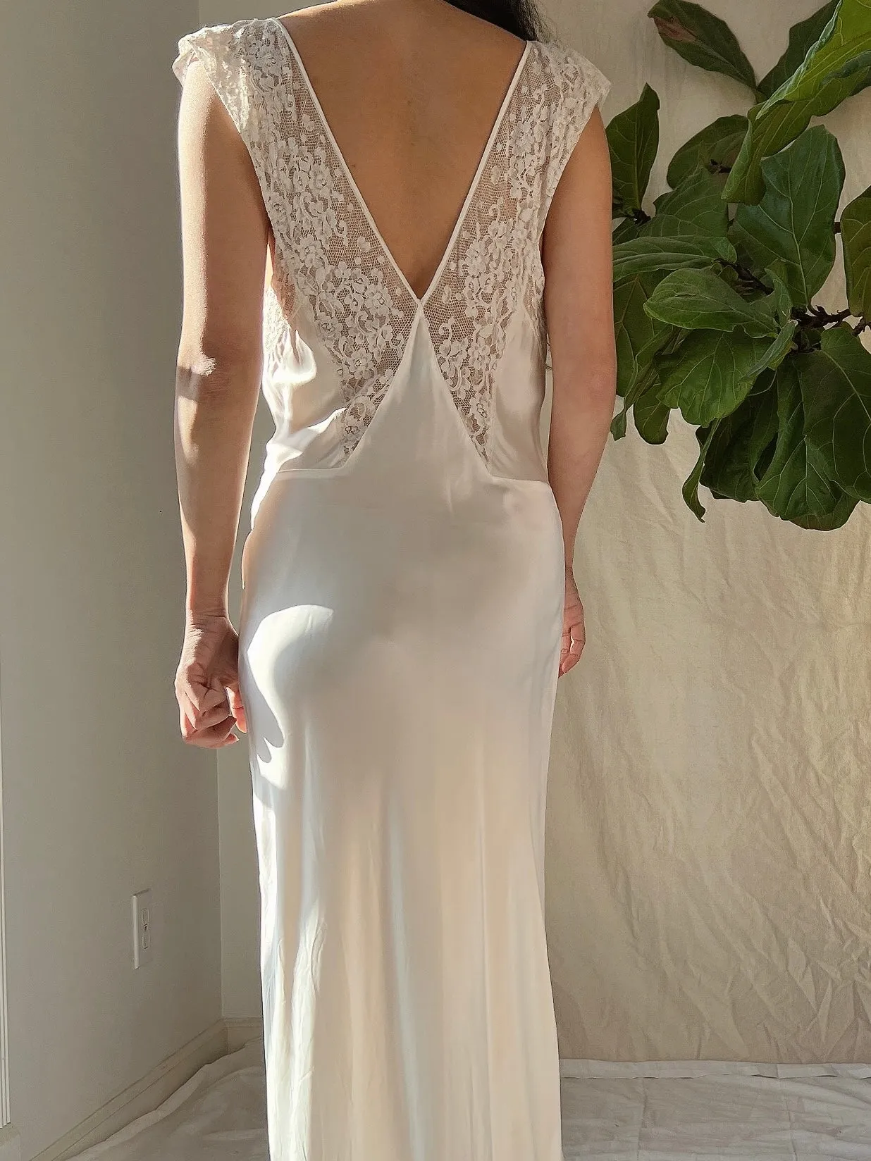 1930s Ivory Satin Dress - S