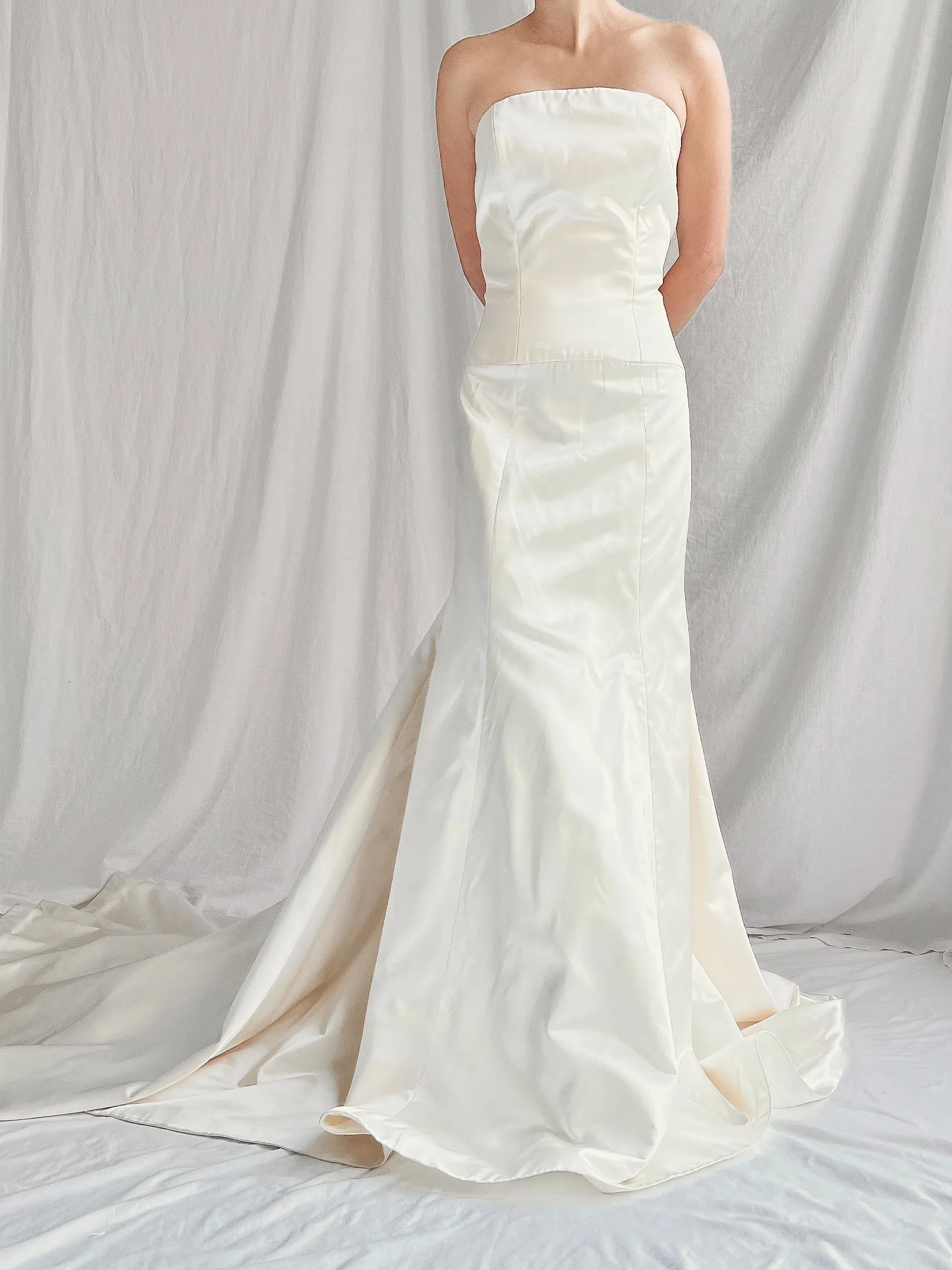 1990s Monique Llhuilier Dropped Waist  Satin Gown - S/6