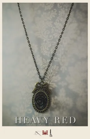 Alice In Wonderland Rose Cameo