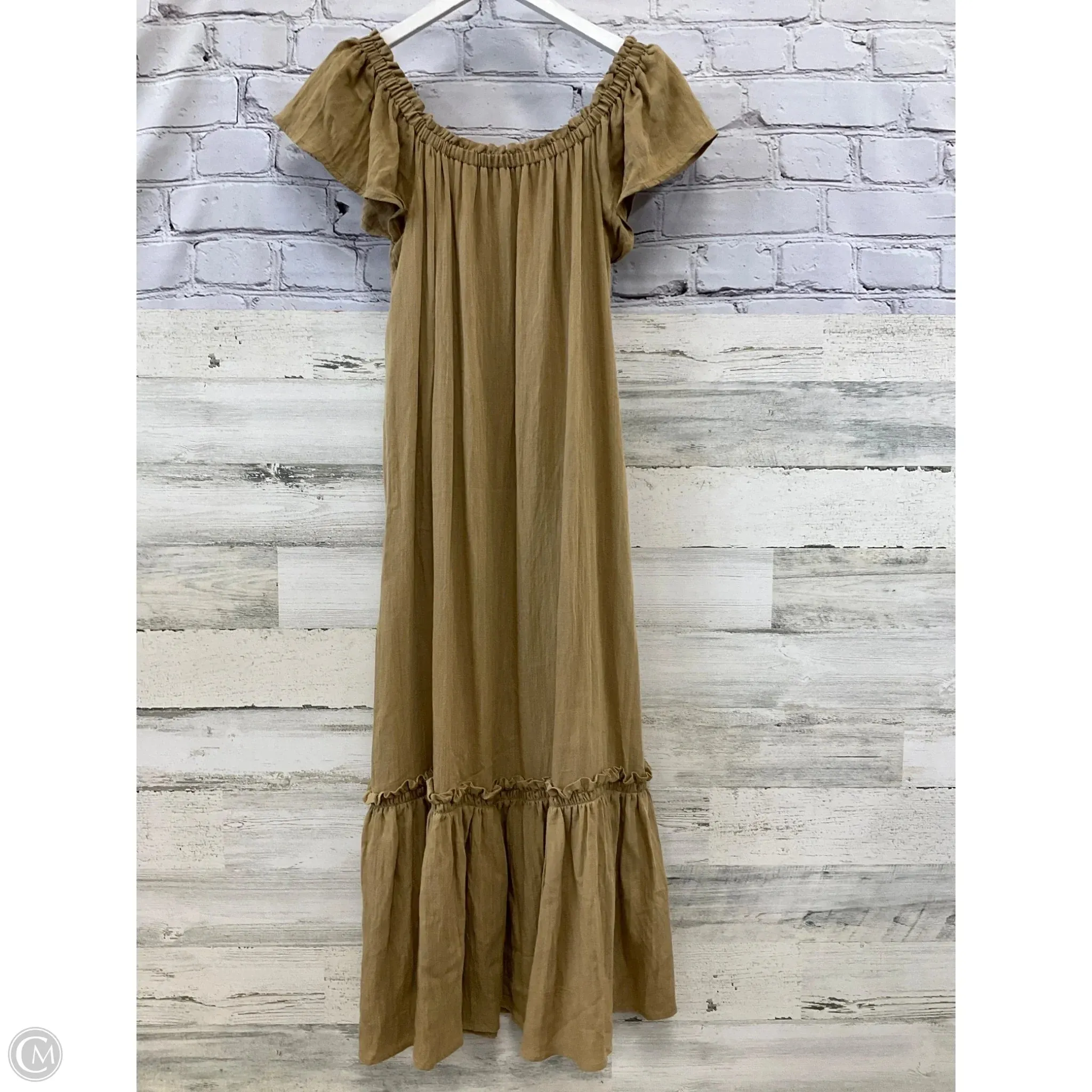 Dress Casual Midi By Clothes Mentor In Tan, Size: S