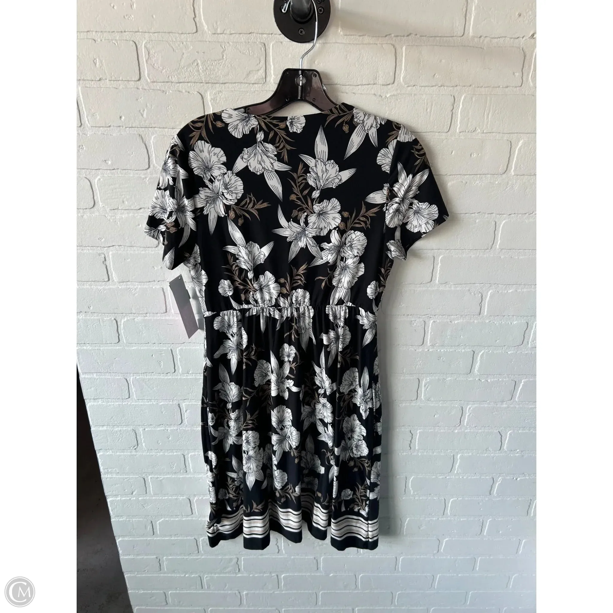 Dress Casual Short By Soma In Black & Brown, Size: S