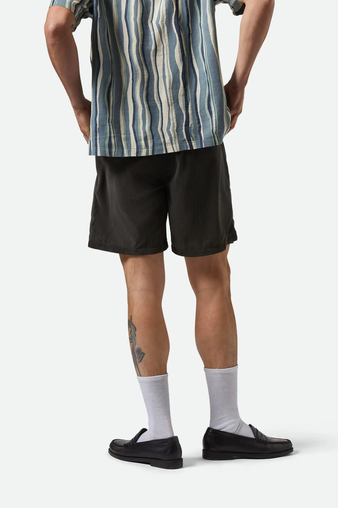 Everyday Corduroy Short - Washed Black