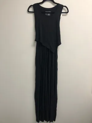 Outlet 7030 - Latched Mama Boardwalk Nursing Maxi - Black - Extra Small