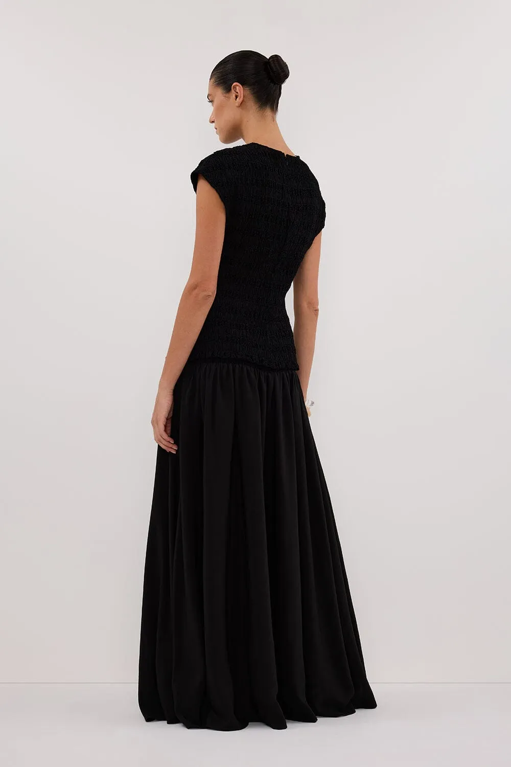 SIERRA BLACK TEXTURED MIDI SKIRT