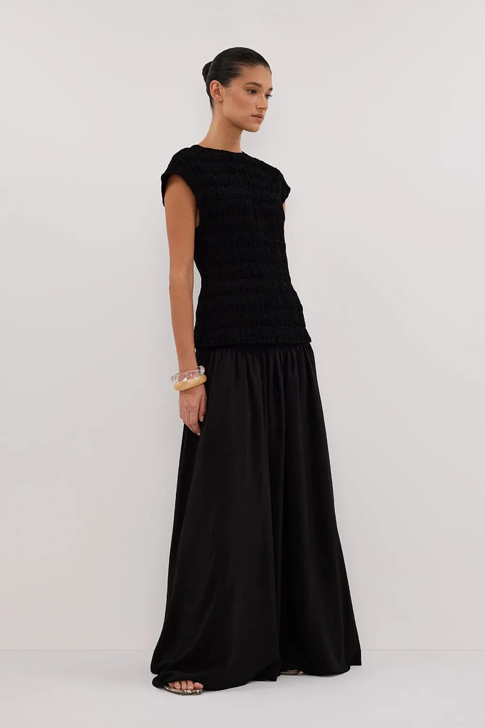 SIERRA BLACK TEXTURED MIDI SKIRT