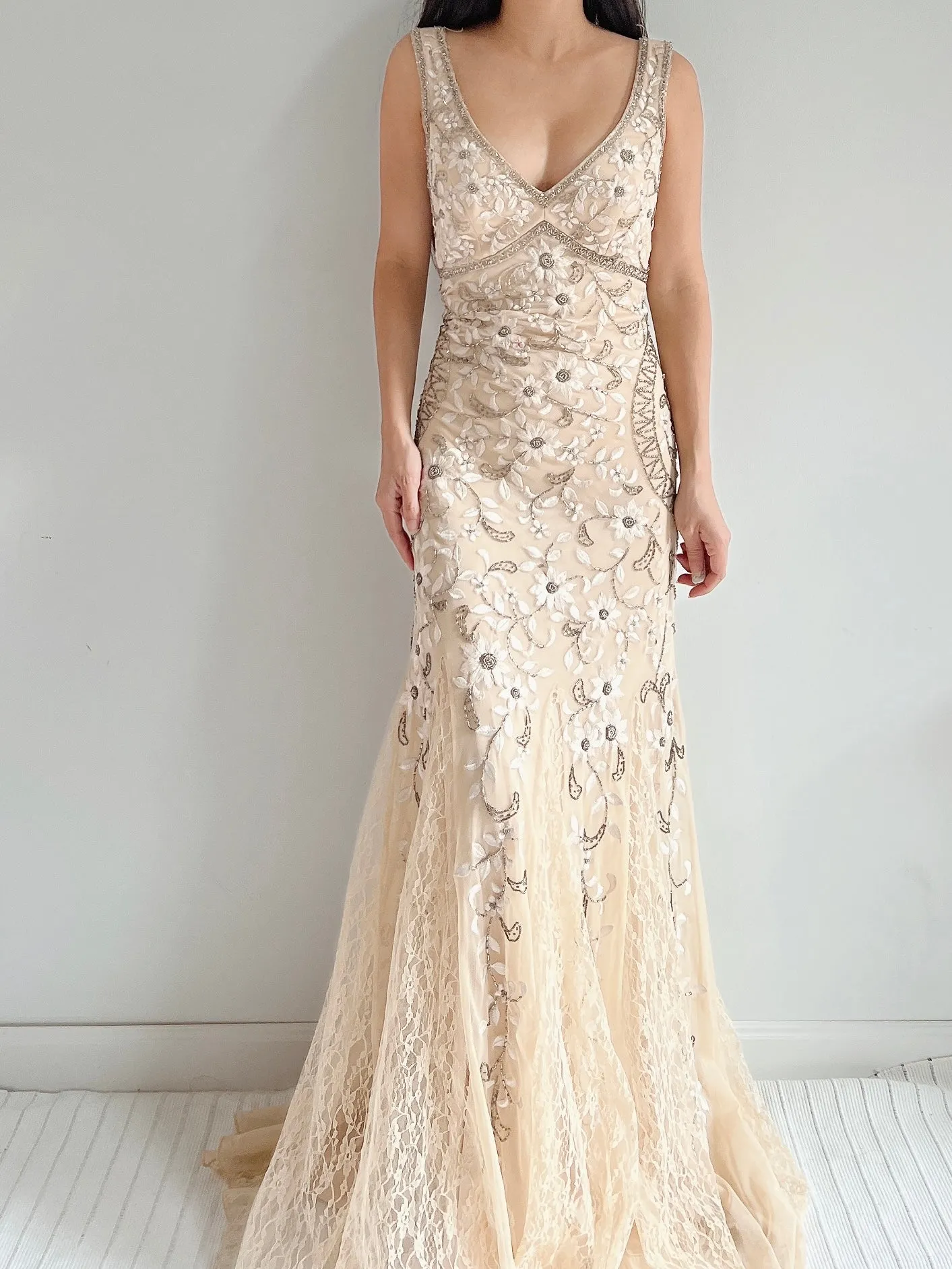 Vintage Embroidered Lace Gown - M