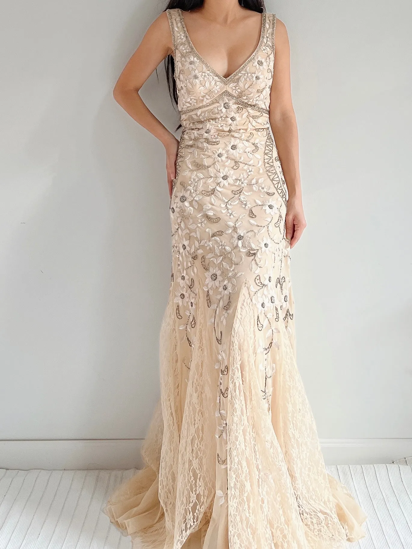 Vintage Embroidered Lace Gown - M