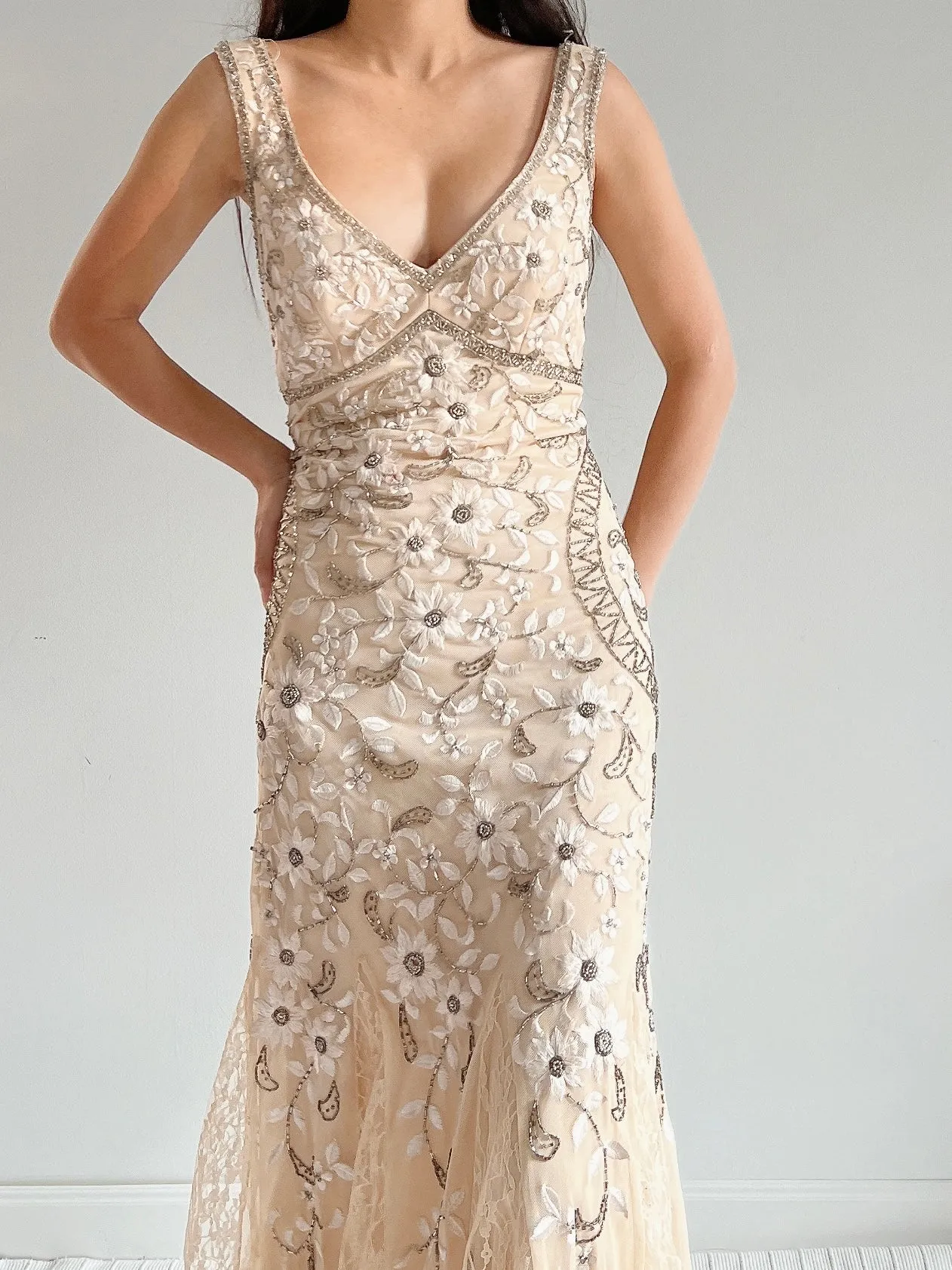 Vintage Embroidered Lace Gown - M