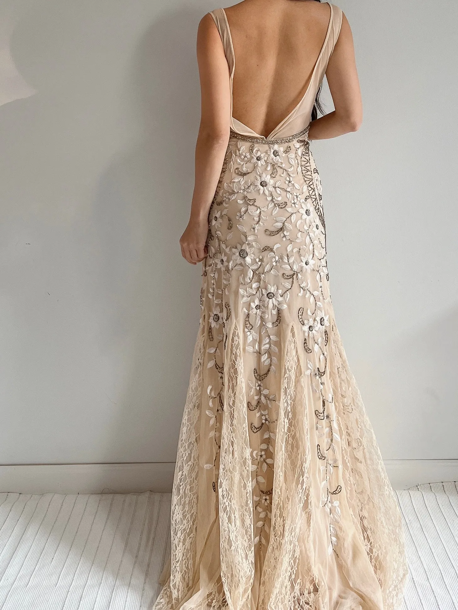 Vintage Embroidered Lace Gown - M