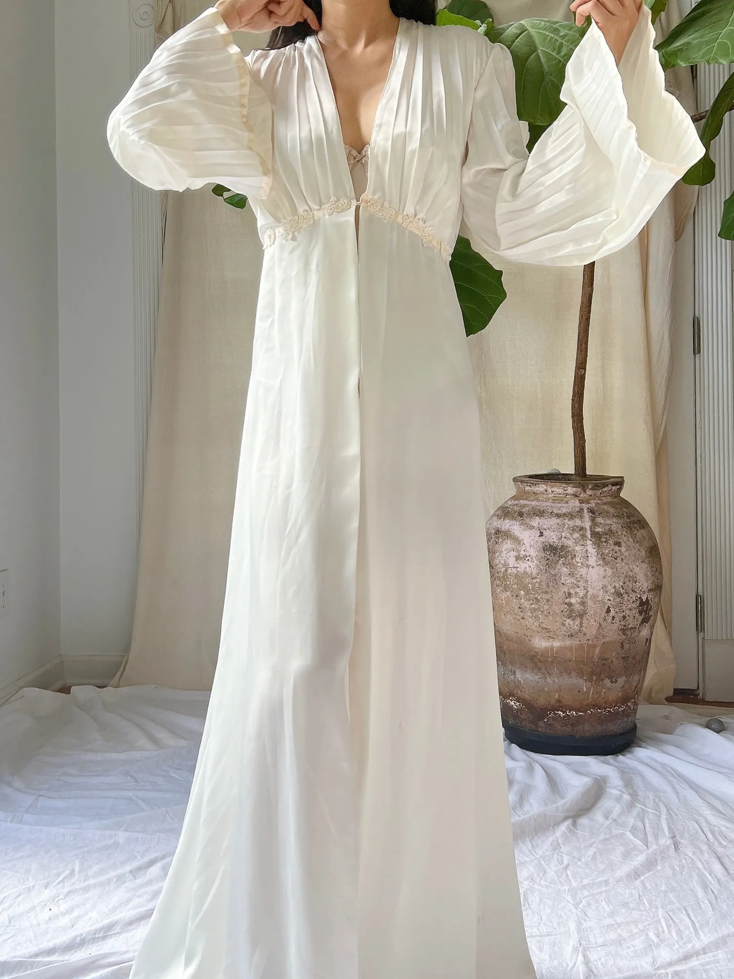 Vintage Satin Pleated Dressing Gown - S-M