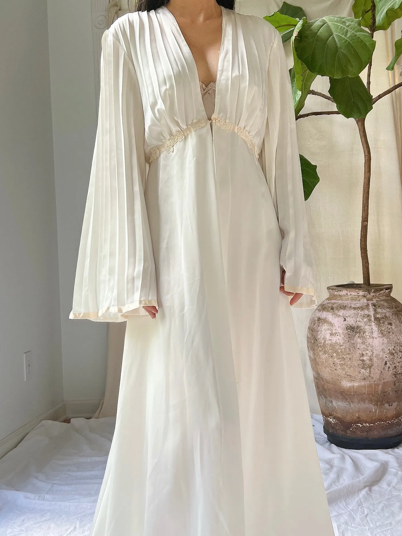 Vintage Satin Pleated Dressing Gown - S-M