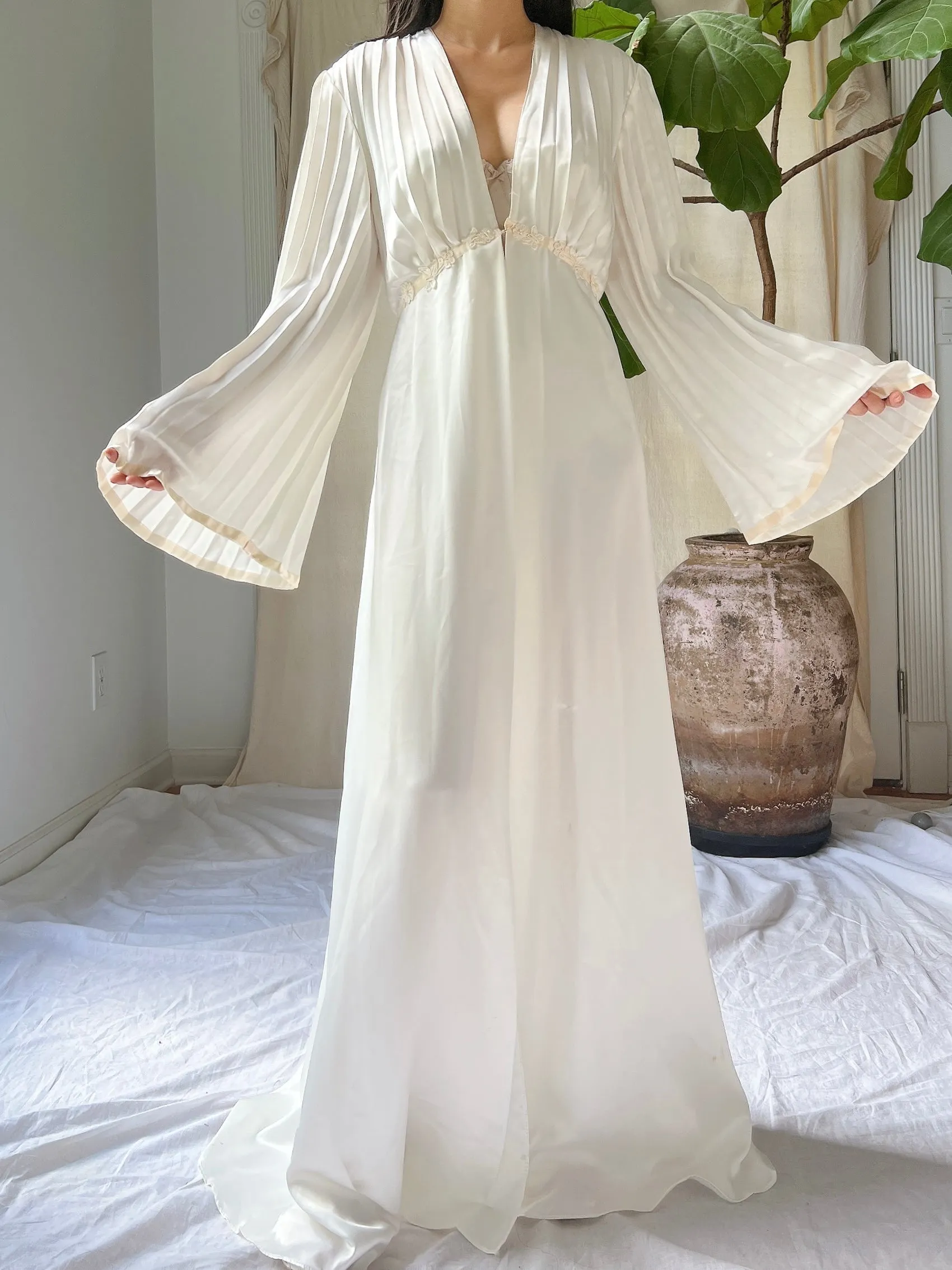 Vintage Satin Pleated Dressing Gown - S-M