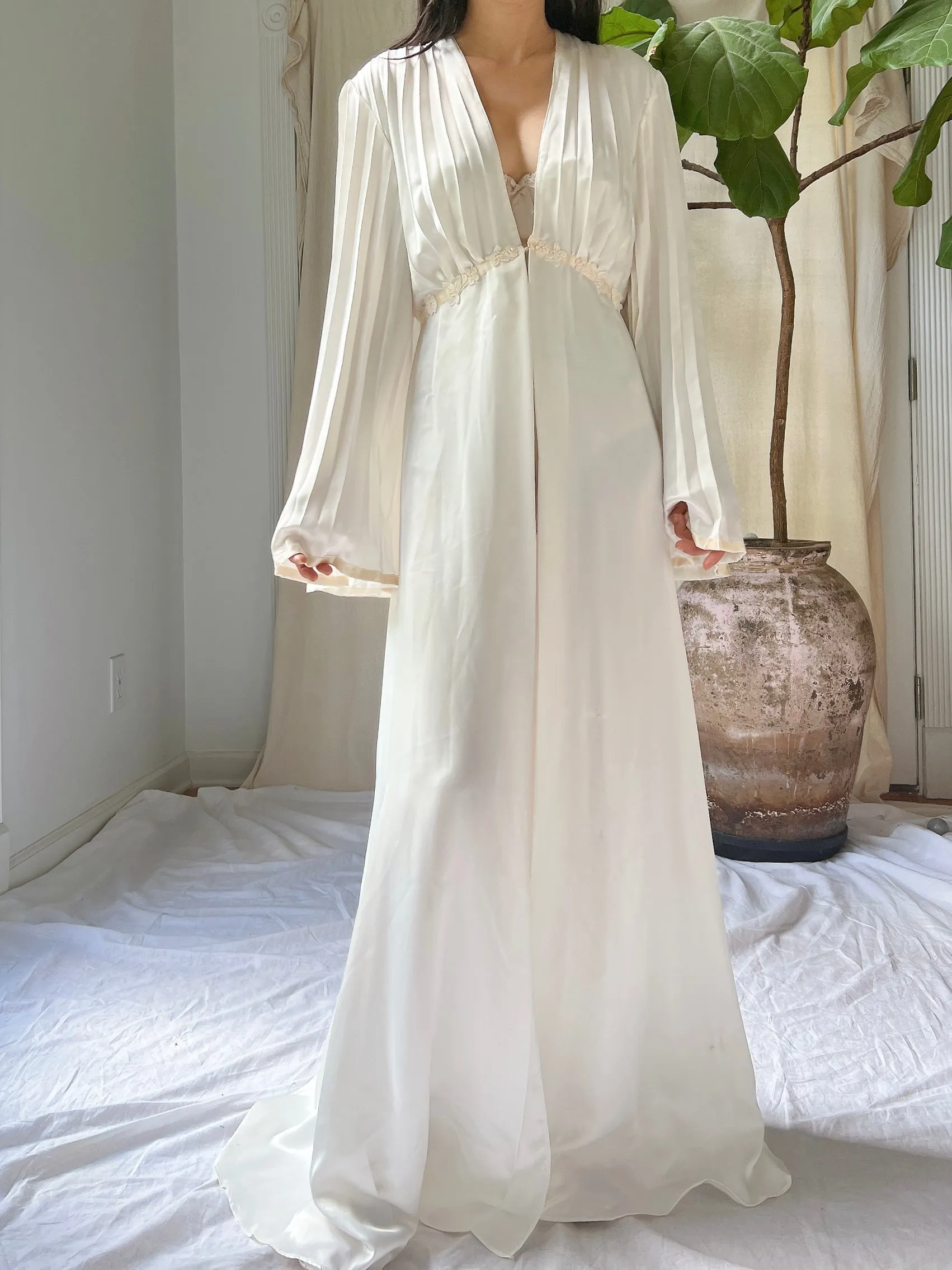 Vintage Satin Pleated Dressing Gown - S-M